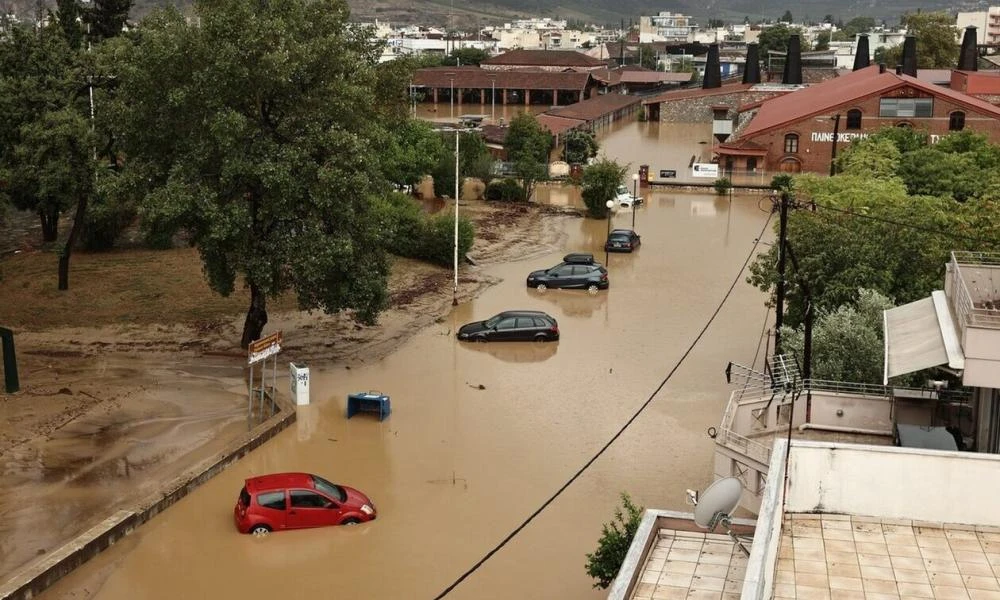 «Παγώνουν» οι δόσεις δανείων και oι πλειστηριασμοί για τους πλημμυροπαθείς